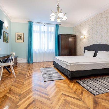 Old City Apartment Oradea Exterior photo